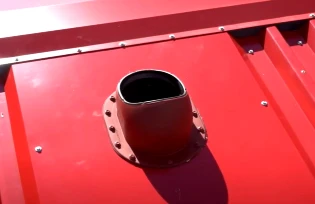 Installation of an aerator for a pitched roof